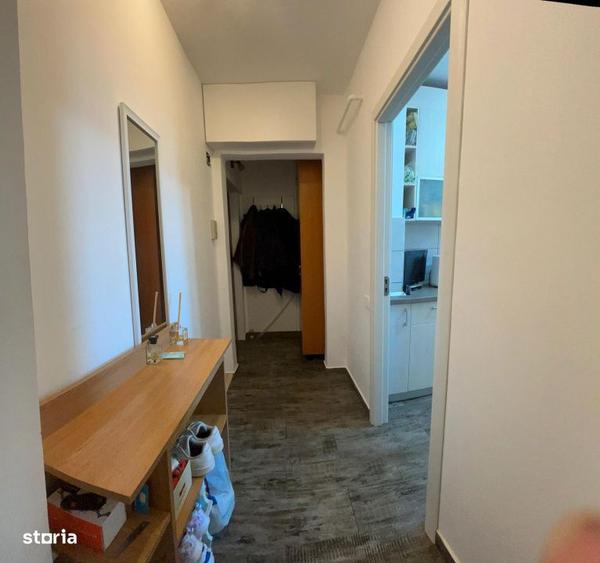 Apartament cu 2 camere semidecomandat în Dârste