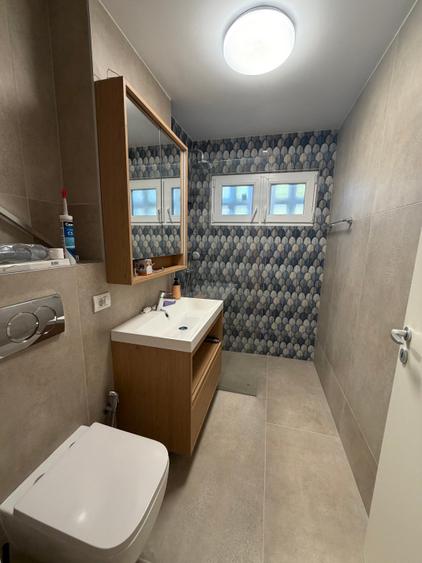 Apartament cu 3 camere semidecomandat în Gheorghe Lazăr