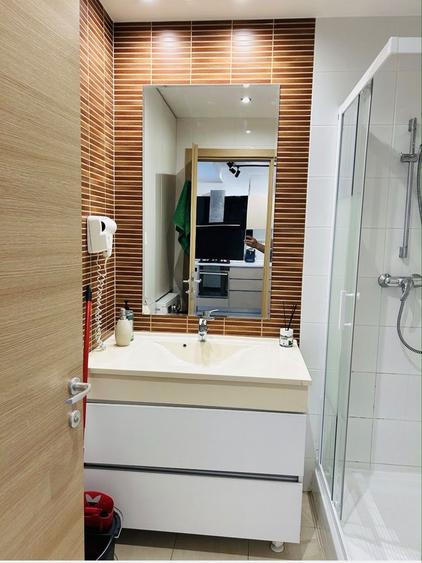 Apartament cu 2 camere în Văcăresti