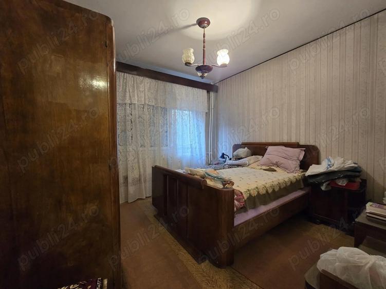 Apartament cu 3 camere decomandat, mobilat în Iancului