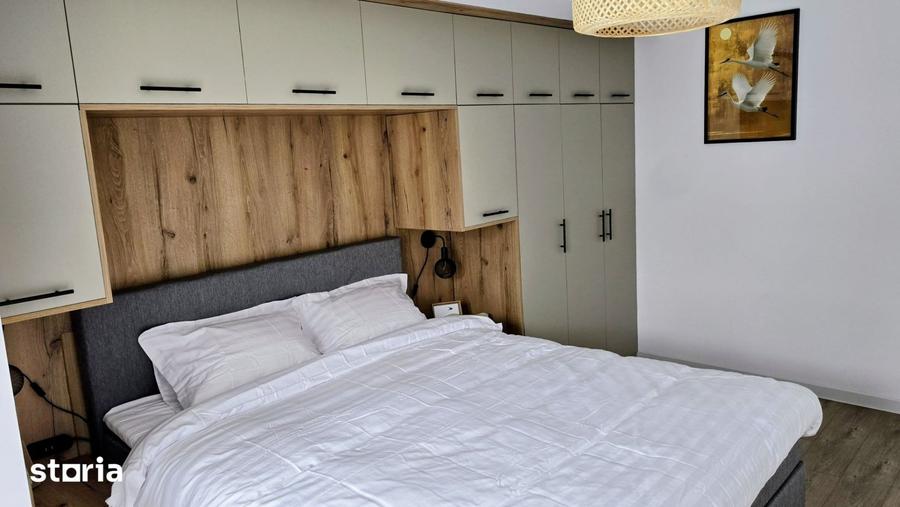 Apartament cu 3 camere decomandat, mobilat în Parcul Carol