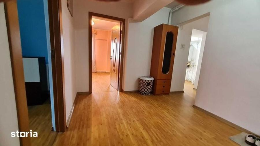Apartament cu 2 camere decomandat în Câmpineanca