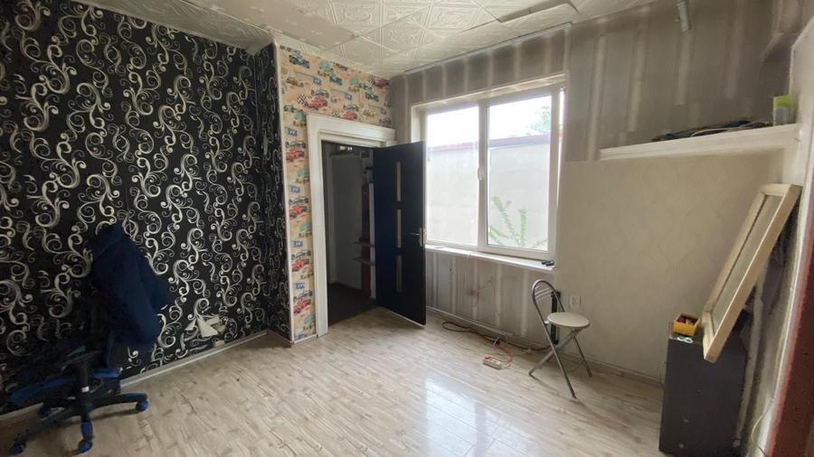 Apartament cu 3 camere semidecomandat în Unirii