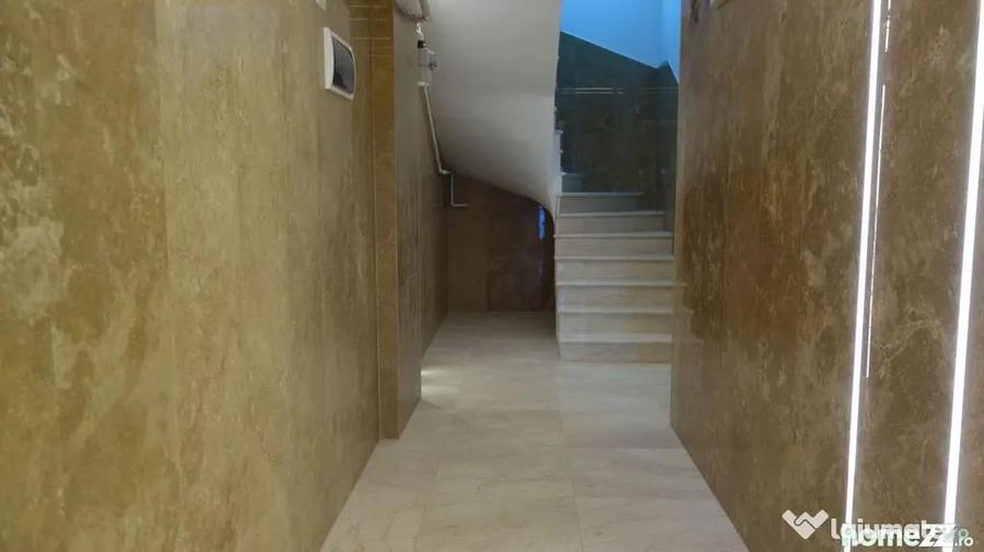 Apartament cu 2 camere semidecomandat în P-ța Muncii