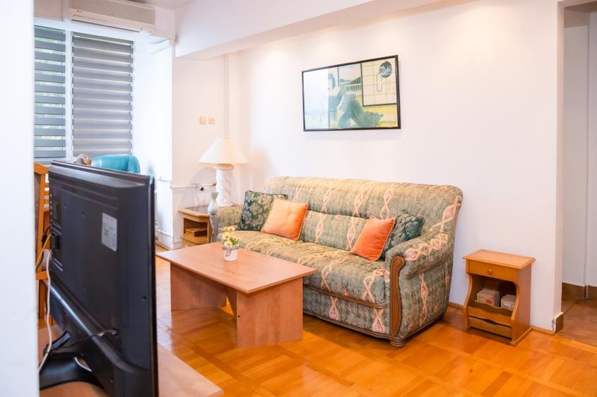Apartament cu 2 camere semidecomandat în Floreasca