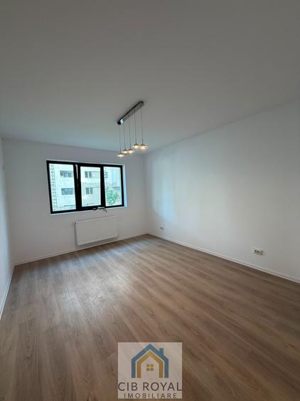 Garsonieră decomandată în Rahova