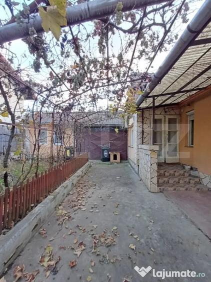 Casă cu 2 camere cu Teren 118 Mp în Central
