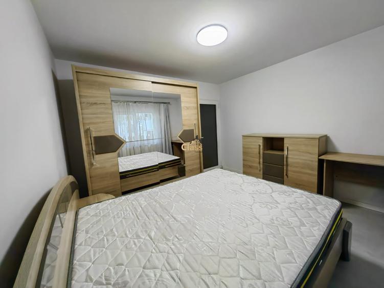 Apartament cu 3 camere decomandat, mobilat în Între Lacuri