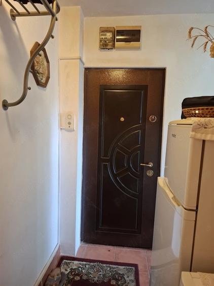Apartament cu 2 camere nedecomandat în Dacia