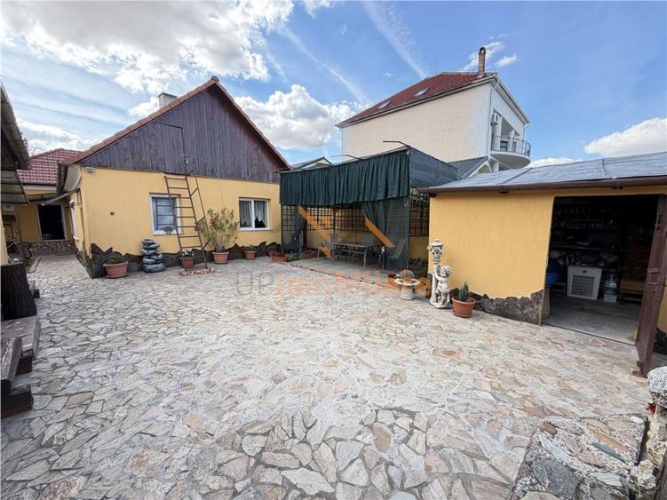 Casă cu 4 camere cu Teren 471 Mp în Iosia