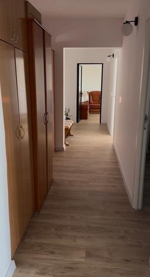 Apartament cu 4 camere decomandat în Alexandru cel Bun