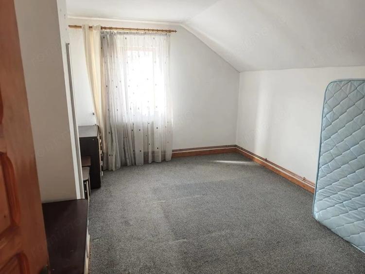 Casă cu Teren 400 Mp în Central