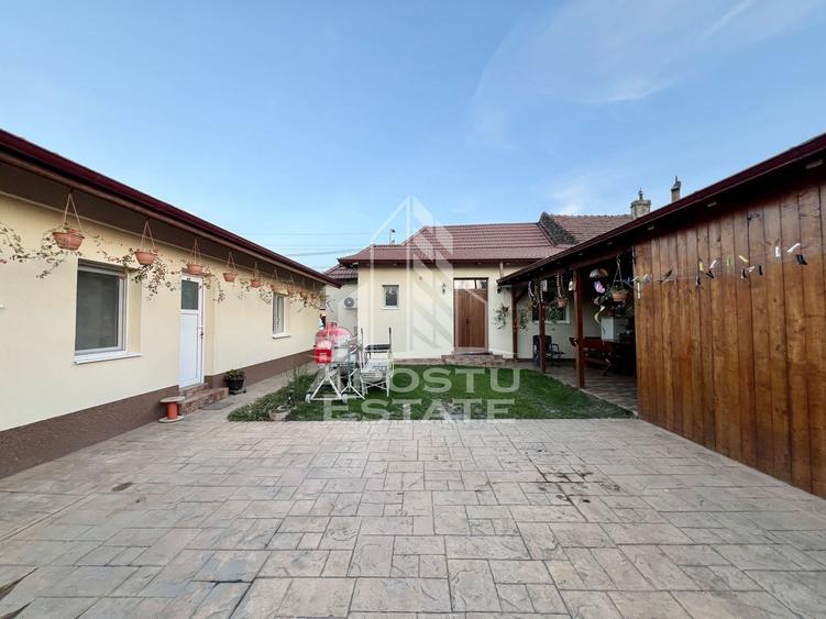 Casă individuală cu 5 camere cu Canalizare în Kuncz