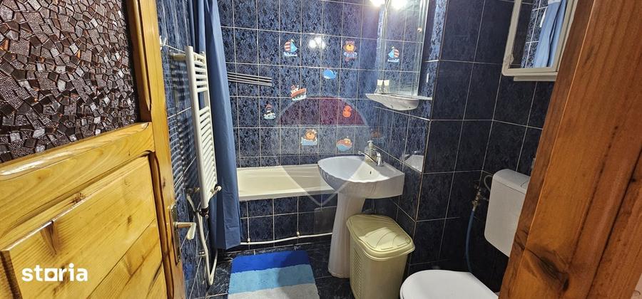 Apartament cu 2 camere semidecomandat în Mioriței