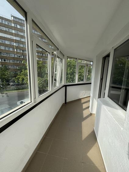 Apartament cu 2 camere semidecomandat în Republicii