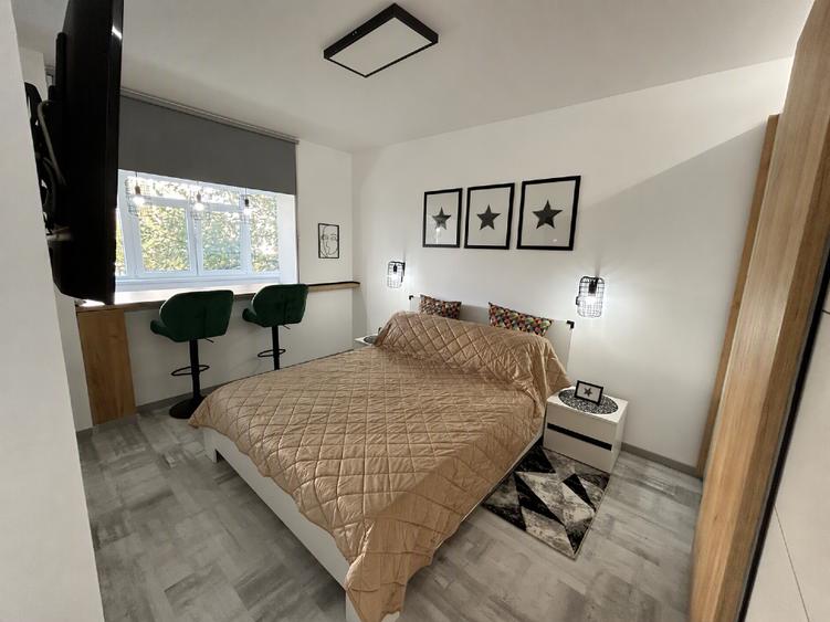 Apartament cu 2 camere circular în Titan