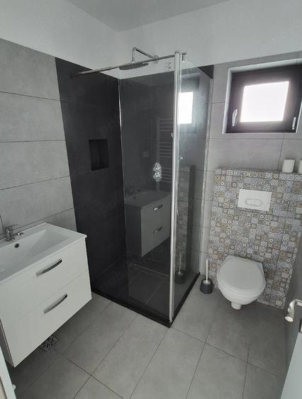 Casă cu Teren 500 Mp în Central