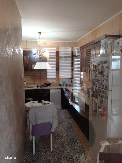 Casă cu 4 camere cu Teren 360 Mp în Craiovei