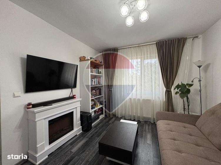 Apartament cu 2 camere în Intim
