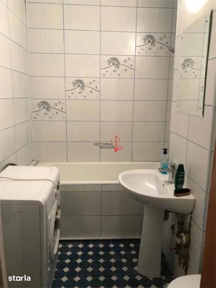 Apartament cu 3 camere decomandat în Colentina