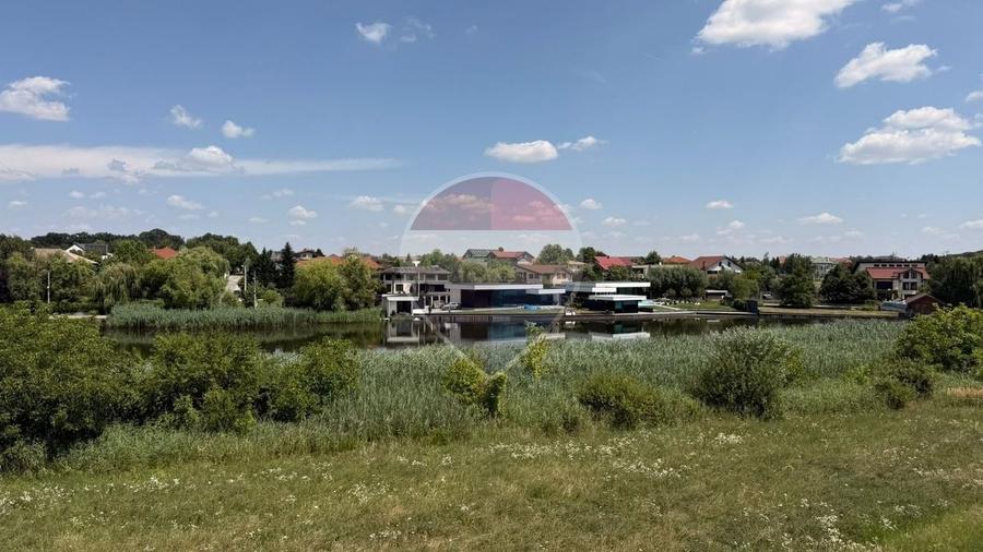 Casă individuală cu 5 camere cu Teren 420 Mp în Corbeanca