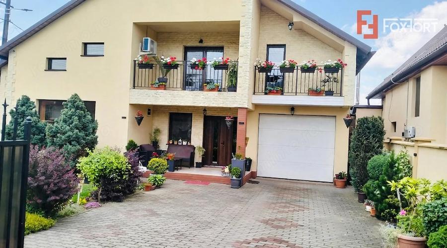 Casă cu 4 camere cu Teren 468 Mp în Central