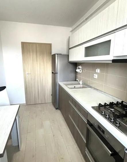 Apartament cu 2 camere decomandat în Răcădău