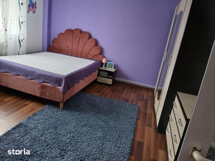 - Apartament 1 camera Dorobantilor, suprafata 38mp, etaj 3/4, mobilat. - 3