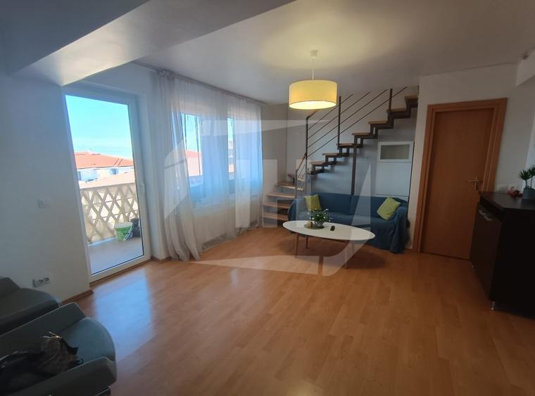 Apartament cu 4 camere semidecomandat, mobilat în Europa