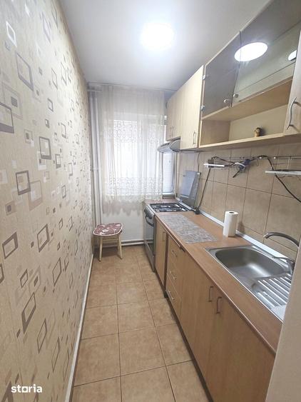 Apartament cu 2 camere semidecomandat în Găvana