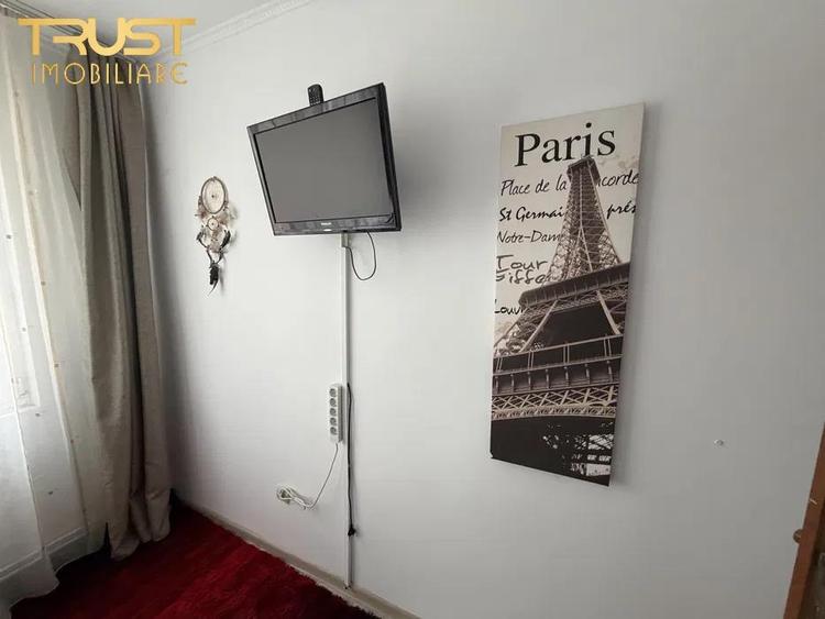 Apartament cu 2 camere decomandat în Astra