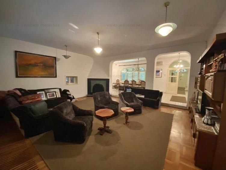 Vila 4 camere cu piscina si gradina, zona Snagov-langa padure - 4