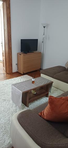 Apartament cu 2 camere semidecomandat în Drumul Carului — fotografia 2