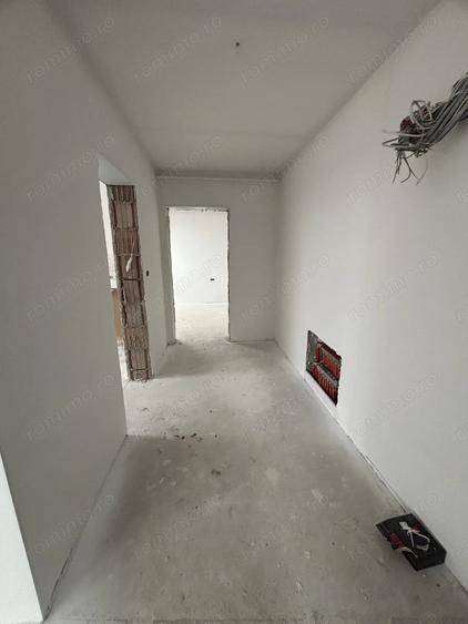Apartament cu 2 camere decomandat în Buziașului
