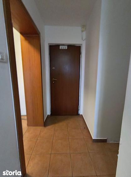 Garsonieră decomandată în Grivița