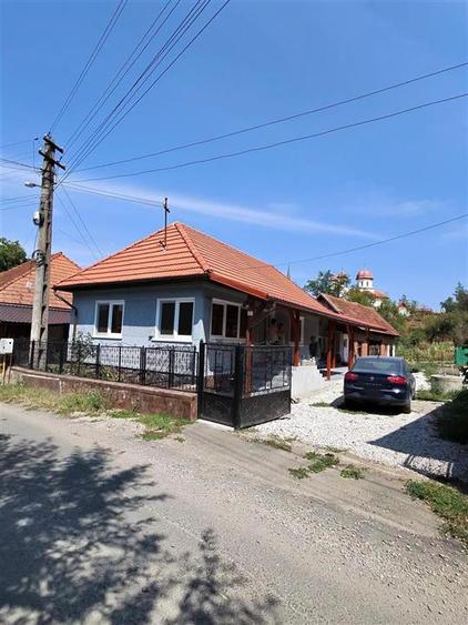 Casă cu 3 camere cu Teren 2019 Mp în Birtin