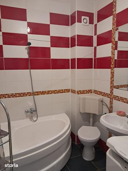 Apartament cu 2 camere semidecomandat în Șelimbăr