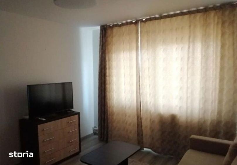 Garsonieră decomandată în Rahova
