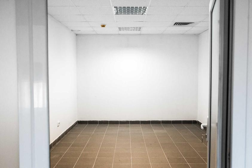 Spațiu comercial, de 120 mp, în Central