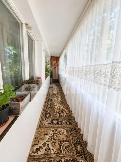 Apartament cu 4 camere semidecomandat în Țiglina 3