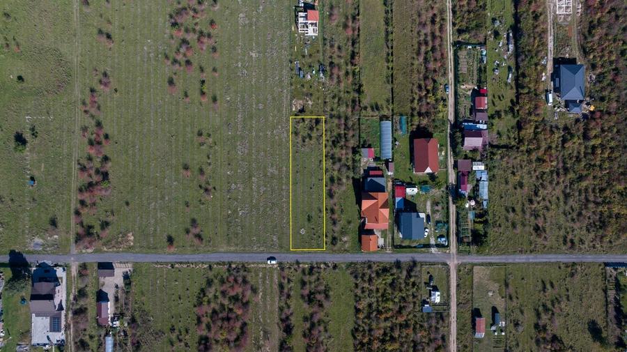 Teren Construcții intravilan de 1296 mp, în Sânpetru