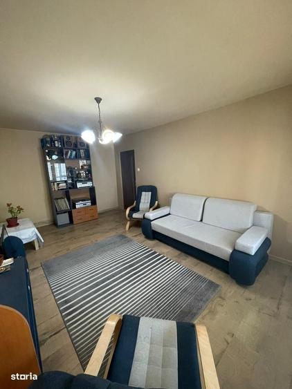 Apartament cu 4 camere în Valea
