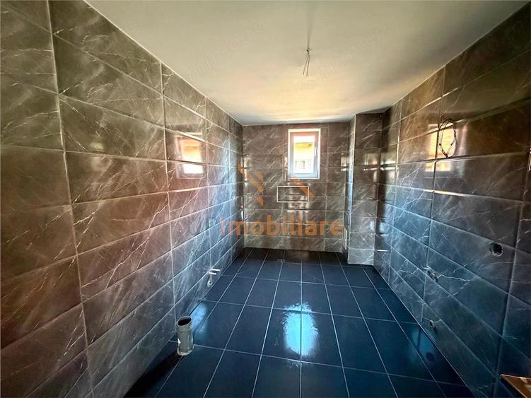 Casă cu 4 camere cu Teren 1439 Mp în Inand