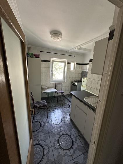 Apartament decomandat în Vitan