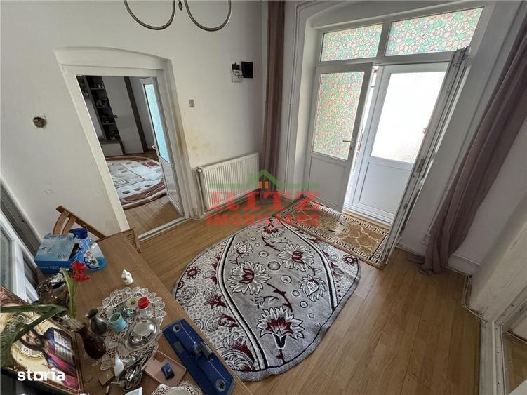 Casă cu 3 camere în Berindei