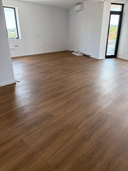 Apartament cu 2 camere decomandat în Corbeanca