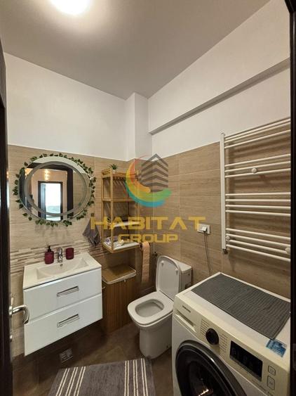 Apartament cu 2 camere decomandat, mobilat în Central