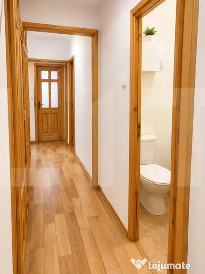 Apartament cu 3 camere decomandat în Lenin