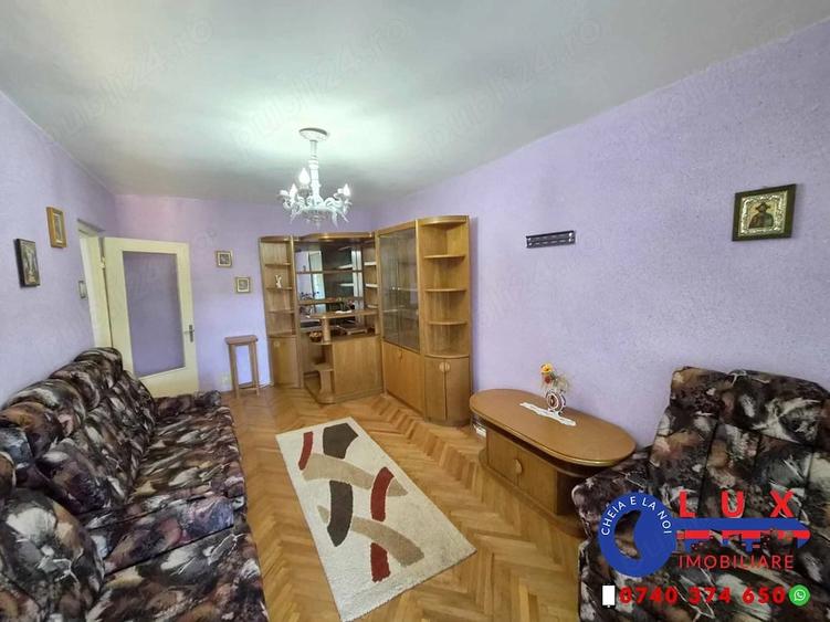 Apartament cu 2 camere decomandat în Babadag