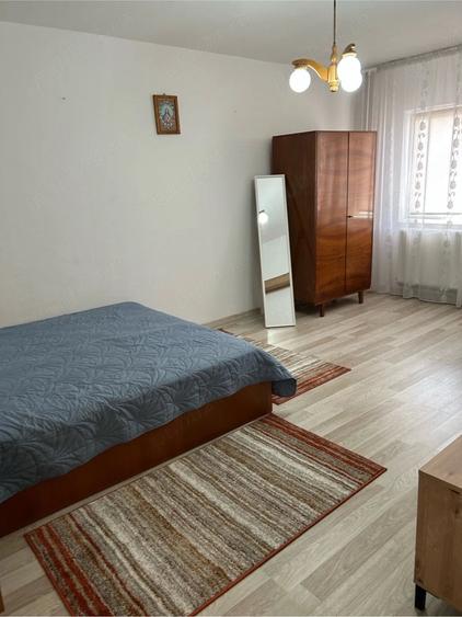 Apartament cu 2 camere decomandat în Simion Bărnuțiu